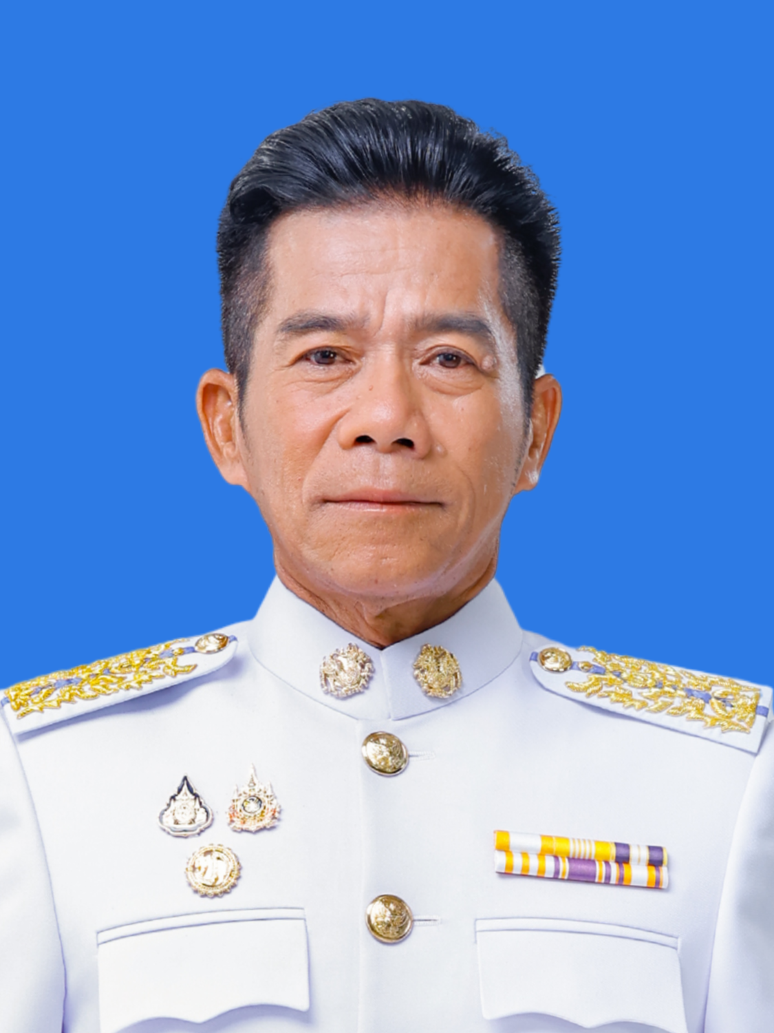 นายประเสริฐ เอี่ยมยิ้ม