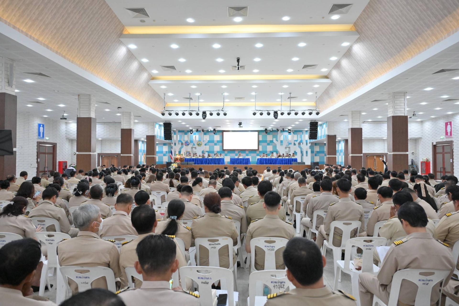 เลขานุการนายกเทศมนตรีเมืองดอนหัวฬ่อ เข้าร่วมการประชุมหัวหน้าส่วนราชการประจำอำเภอ ผู้บริหารองค์กรปกครองส่วนท้องถิ่น กำนัน ผู้ใหญ่บ้าน แพทย์ประจำตำบล สารวัตรกำนัน และผู้ช่วยผู้ใหญ่บ้าน ครั้งที่ 11/2568