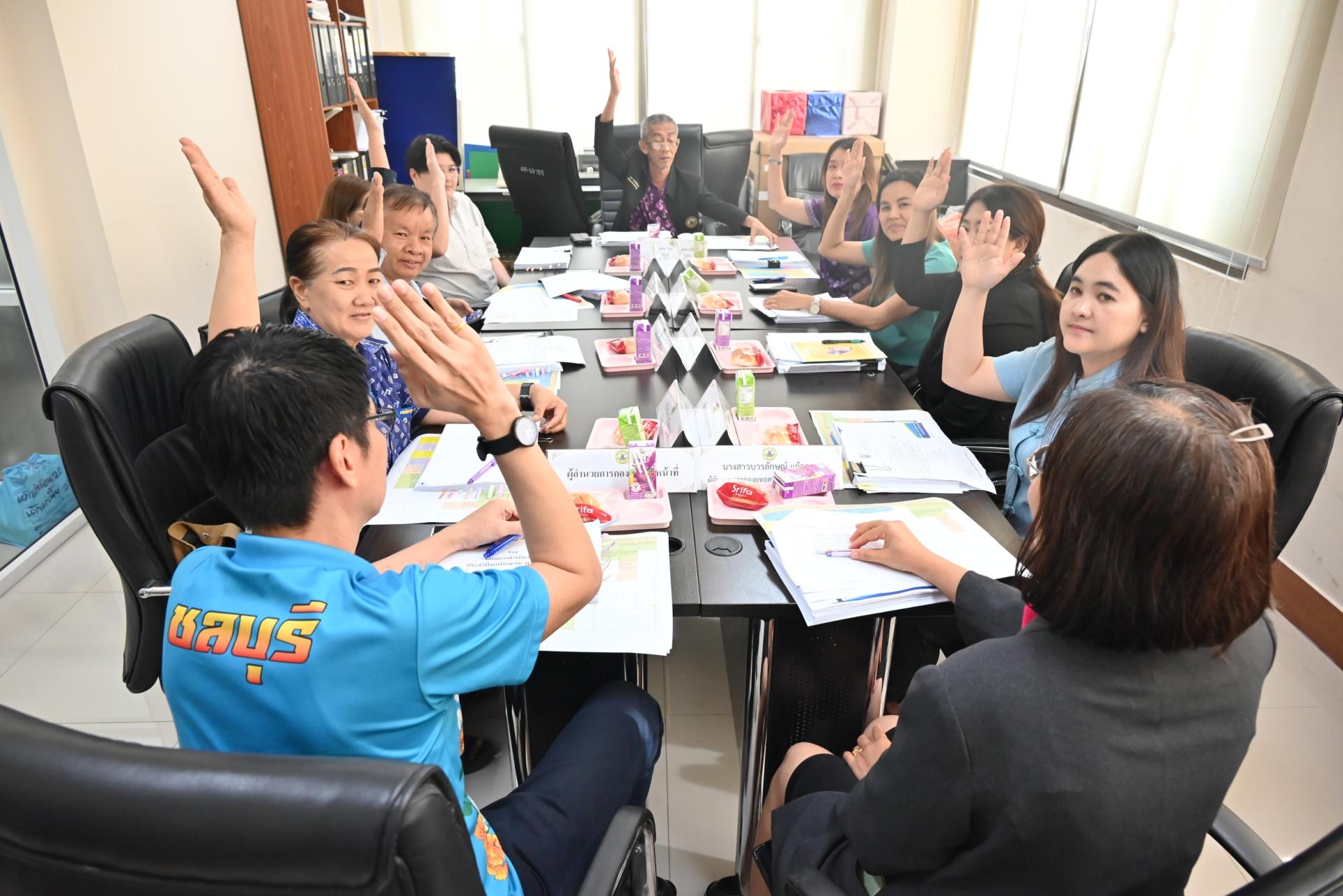 กองยุทธศาสตร์และงบประมาณ ดำเนินการจัดประชุมคณะกรรมการสนับสนุนการจัดทำแผนพัฒนาเทศบาลเมืองดอนหัวฬ่อ ครั้งที่ 2/2568