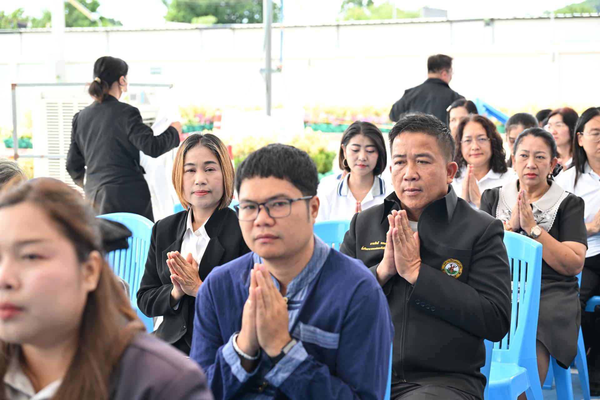เทศบาลเมืองดอนหัวฬ่อ ร่วมพิธีทำบุญเปิดอาคารสำนักงานสรรพากรภาค 5 แห่งใหม่ เพิ่มประสิทธิภาพการบริหารงานและการให้บริการประชาชน