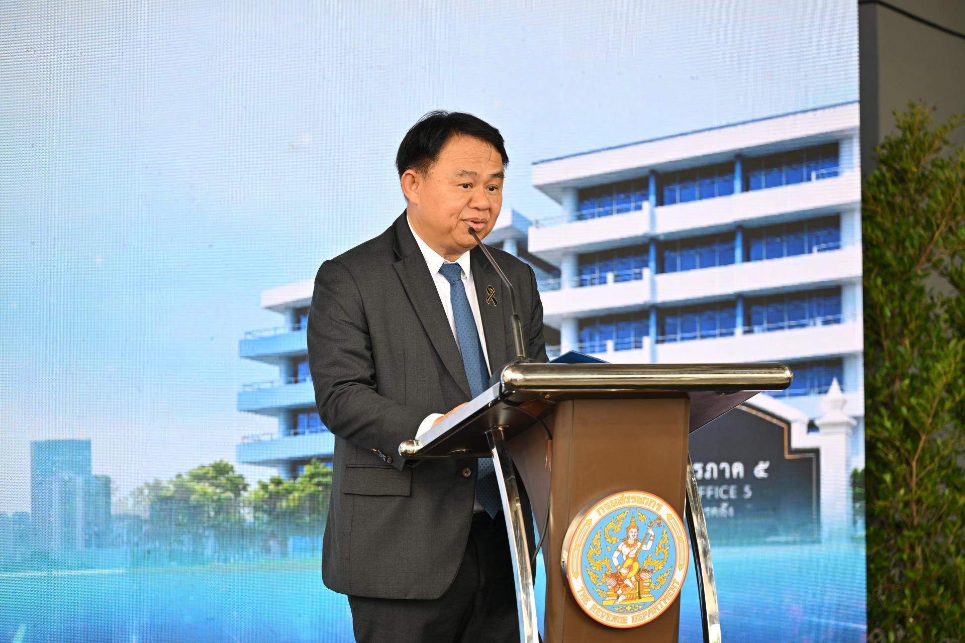 เทศบาลเมืองดอนหัวฬ่อ ร่วมพิธีทำบุญเปิดอาคารสำนักงานสรรพากรภาค 5 แห่งใหม่ เพิ่มประสิทธิภาพการบริหารงานและการให้บริการประชาชน