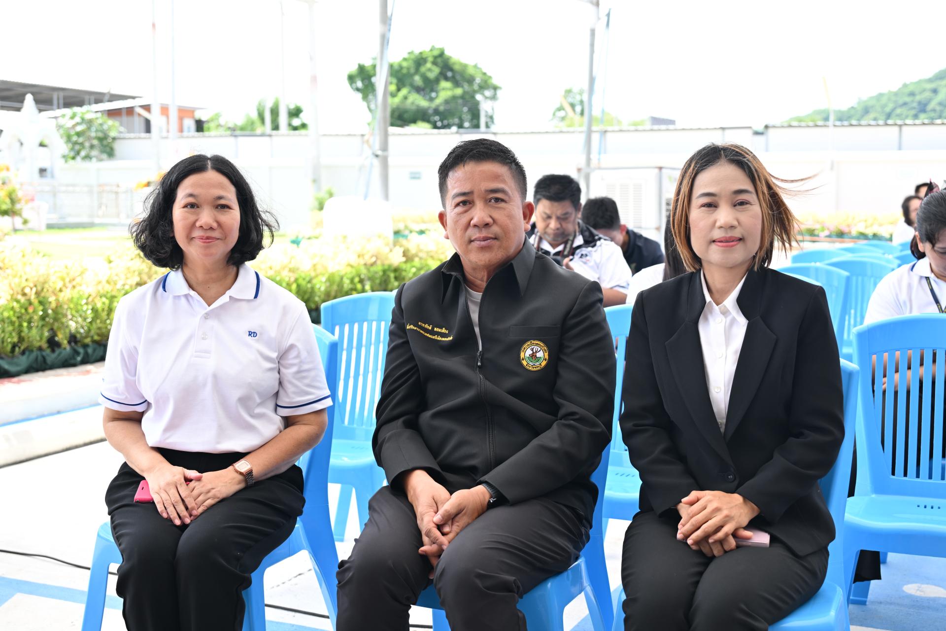 เทศบาลเมืองดอนหัวฬ่อ ร่วมพิธีทำบุญเปิดอาคารสำนักงานสรรพากรภาค 5 แห่งใหม่ เพิ่มประสิทธิภาพการบริหารงานและการให้บริการประชาชน