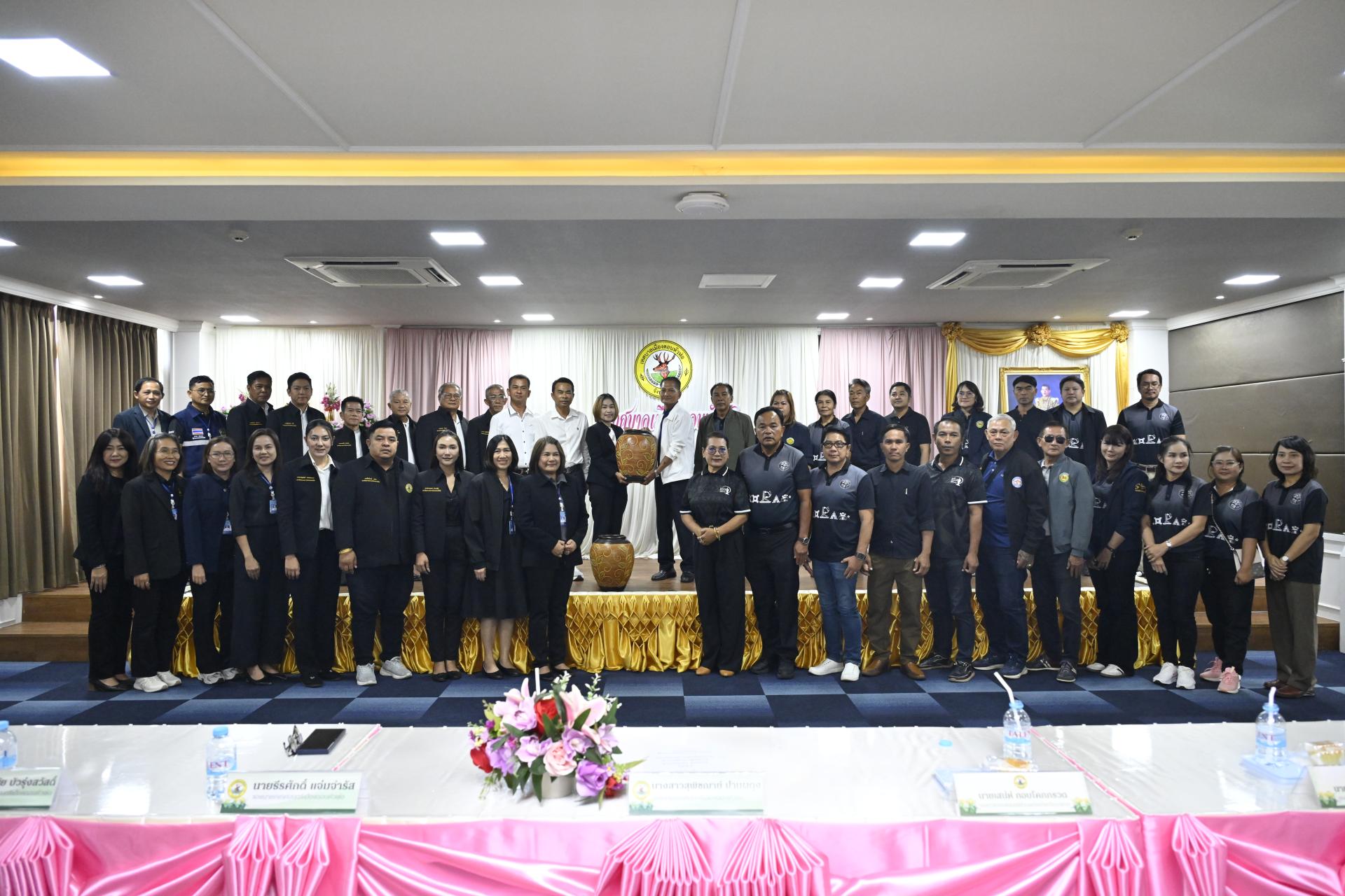 เทศบาลเมืองดอนหัวฬ่อ ให้การต้อนรับคณะศึกษาดูงานจากเทศบาลตำบลเมืองใหม่โคกกรวด 