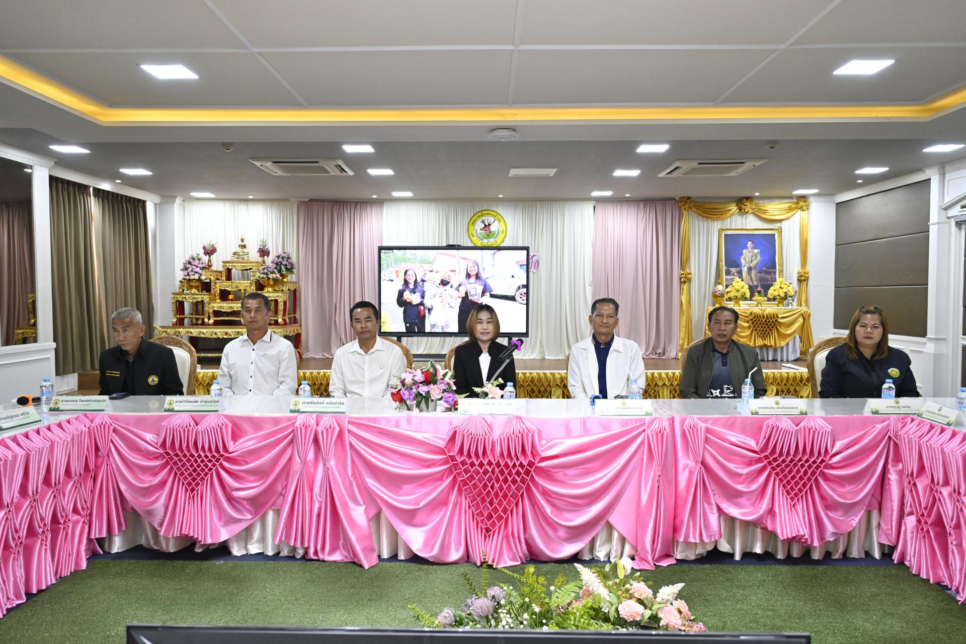 เทศบาลเมืองดอนหัวฬ่อ ให้การต้อนรับคณะศึกษาดูงานจากเทศบาลตำบลเมืองใหม่โคกกรวด 