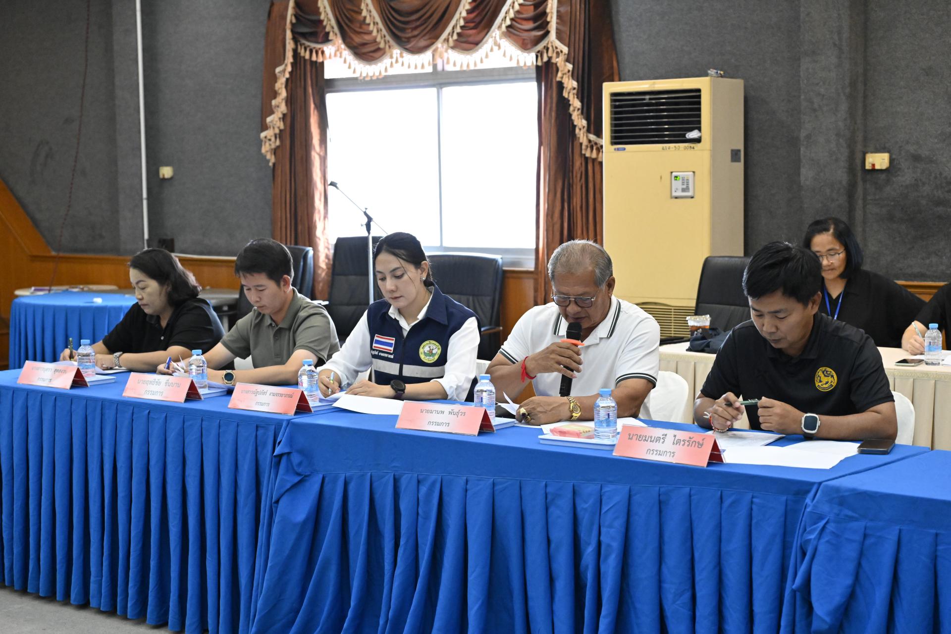 การประชุมคณะกรรมการกองทุนหลักประกันสุขภาพเทศบาลเมืองดอนหัวฬ่อ และคณะอนุกรรมการสนับสนุนการจัดบริการสาธารณสุขสำหรับผู้มีภาวะพึ่งพิง อำเภอเมืองชลบุรี จังหวัดชลบุรี ครั้งที่ 2/2569