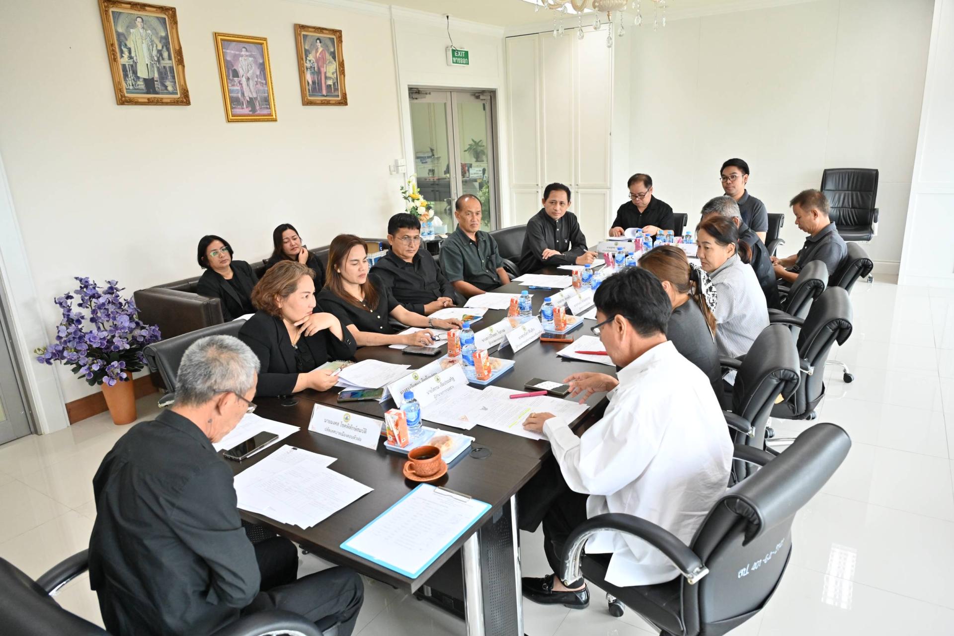 การประชุมคณะกรรมการสนับสนุนการจัดทำแผนพัฒนาเทศบาลเมืองดอนหัวฬ่อ ครั้งที่ 3/2568 