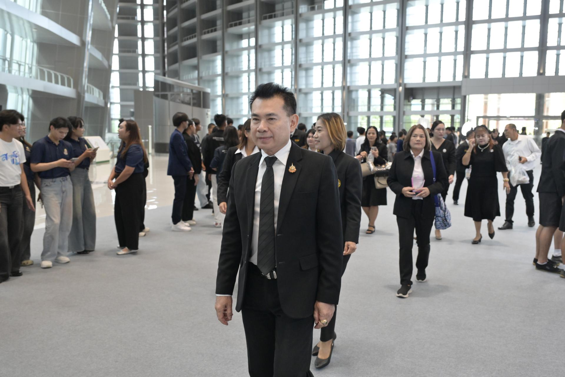 เทศบาลเมืองดอนหัวฬ่อ รับรางวัล “องค์กรปกครองส่วนท้องถิ่นน่าอยู่สำหรับเด็กและเยาวชนต้นแบบดีเด่น” ประจำปี 2569