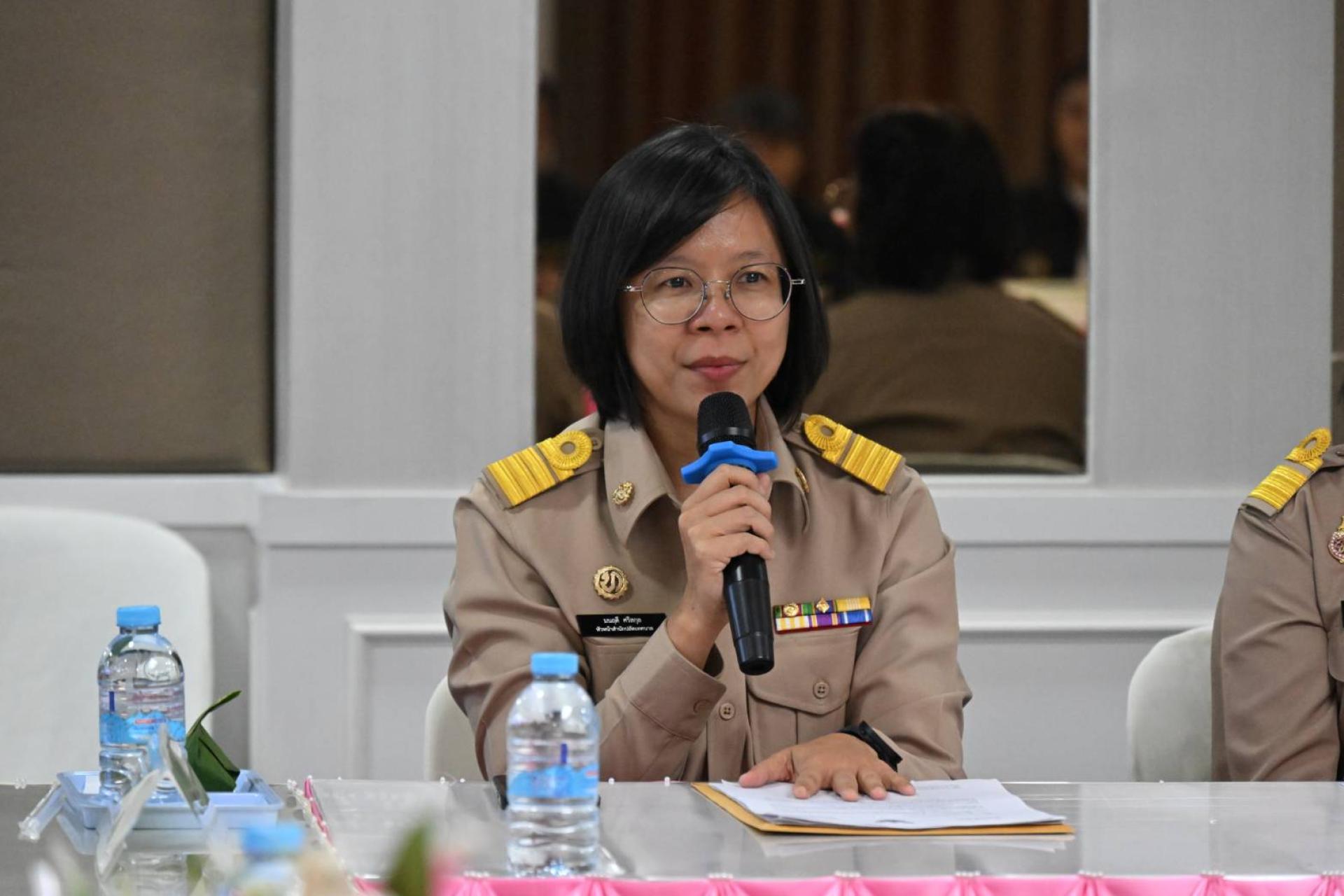  เทศบาลเมืองดอนหัวฬ่อ ให้การต้อนรับพนักงานเทศบาลผู้ผ่านการสรรหาให้ดำรงตำแหน่งสายงานผู้บริหาร