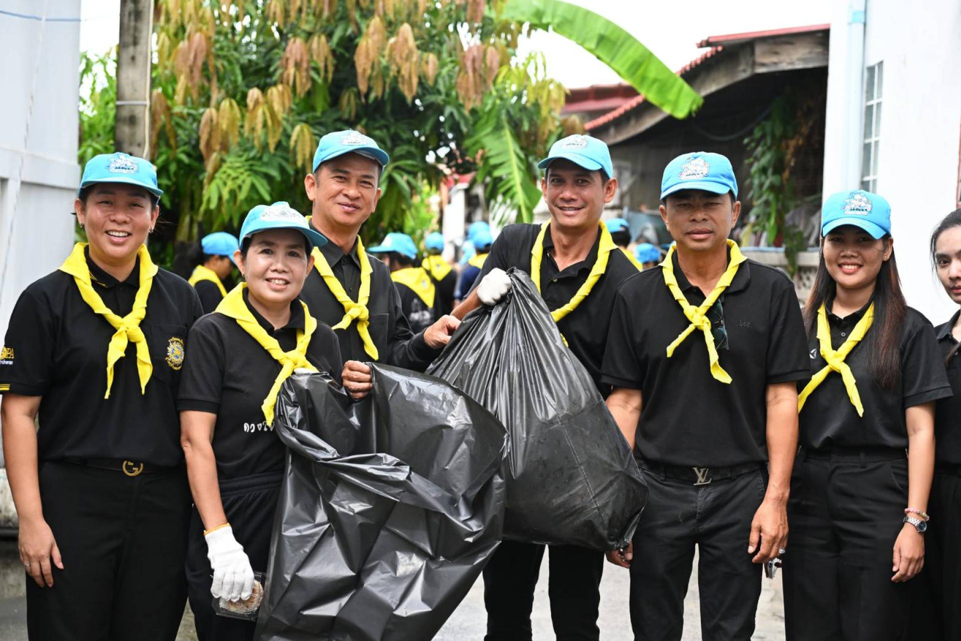 เทศบาลเมืองดอนหัวฬ่อ ร่วมกิจกรรมจิตอาสาพัฒนา เนื่องในวันมหิดล น้อมรำลึกในพระมหากรุณาธิคุณ “พระบิดาแห่งการแพทย์แผนปัจจุบันของไทย”