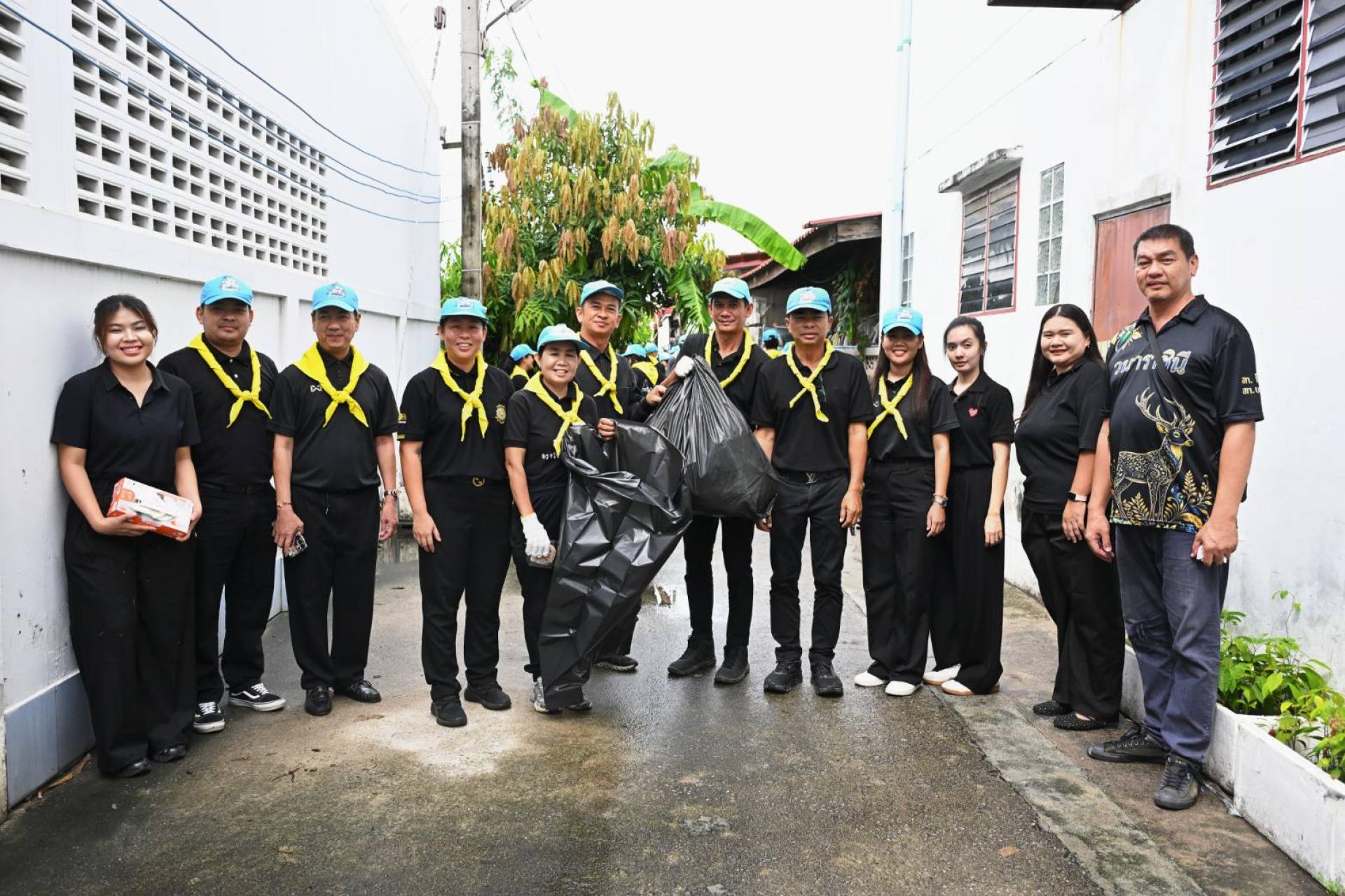 เทศบาลเมืองดอนหัวฬ่อ ร่วมกิจกรรมจิตอาสาพัฒนา เนื่องในวันมหิดล น้อมรำลึกในพระมหากรุณาธิคุณ “พระบิดาแห่งการแพทย์แผนปัจจุบันของไทย”