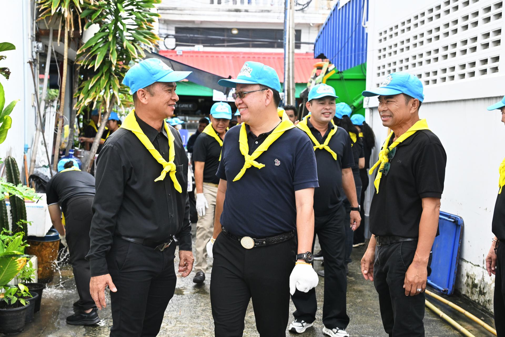 เทศบาลเมืองดอนหัวฬ่อ ร่วมกิจกรรมจิตอาสาพัฒนา เนื่องในวันมหิดล น้อมรำลึกในพระมหากรุณาธิคุณ “พระบิดาแห่งการแพทย์แผนปัจจุบันของไทย”