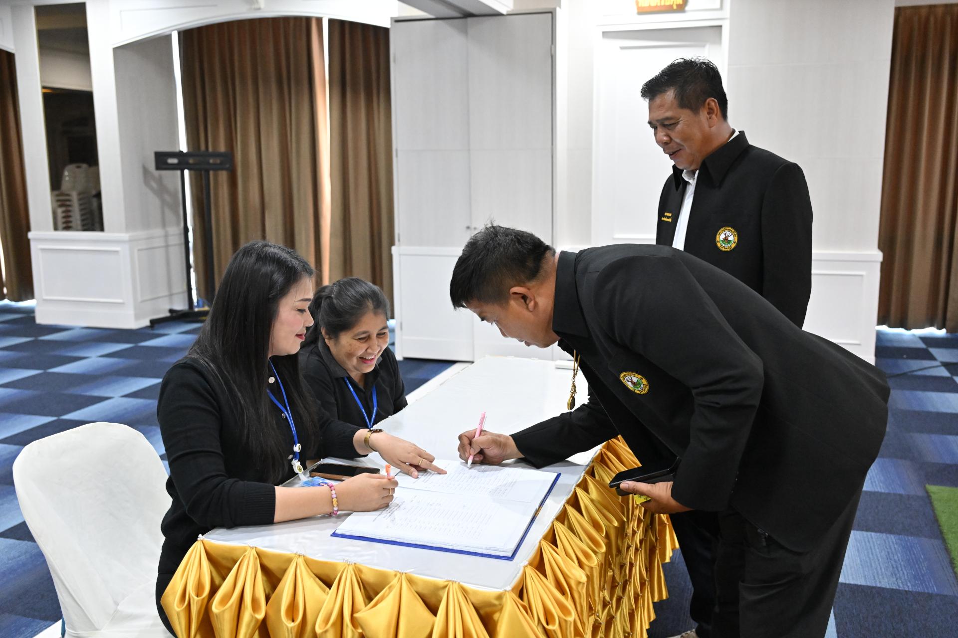 การประชุมคณะผู้บริหาร สมาชิกสภาเทศบาล และหัวหน้าส่วนราชการ ครั้งที่ 9/2569 