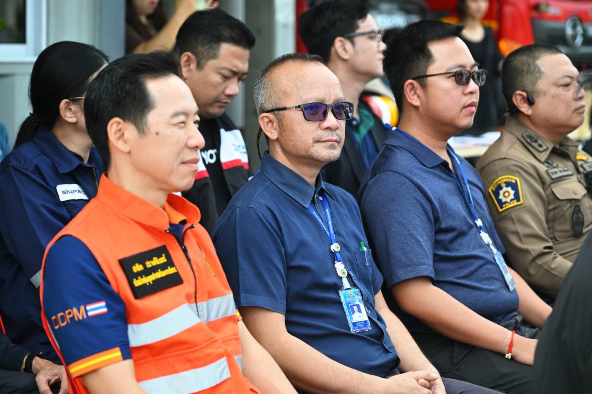 เทศบาลเมืองดอนหัวฬ่อ ร่วมกิจกรรม “Truck Safety : รถบรรทุกปลอดภัย”