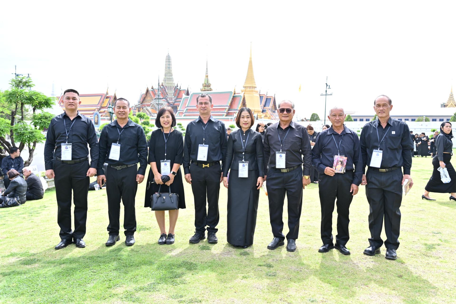 เทศบาลเมืองดอนหัวฬ่อ เข้าร่วมกิจกรรมแสดงความอาลัยและถวายเป็นพระราชกุศลแด่สมเด็จพระนางเจ้าสิริกิติ์ พระบรมราชินีนาถ พระบรมราชชนนีพันปีหลวง