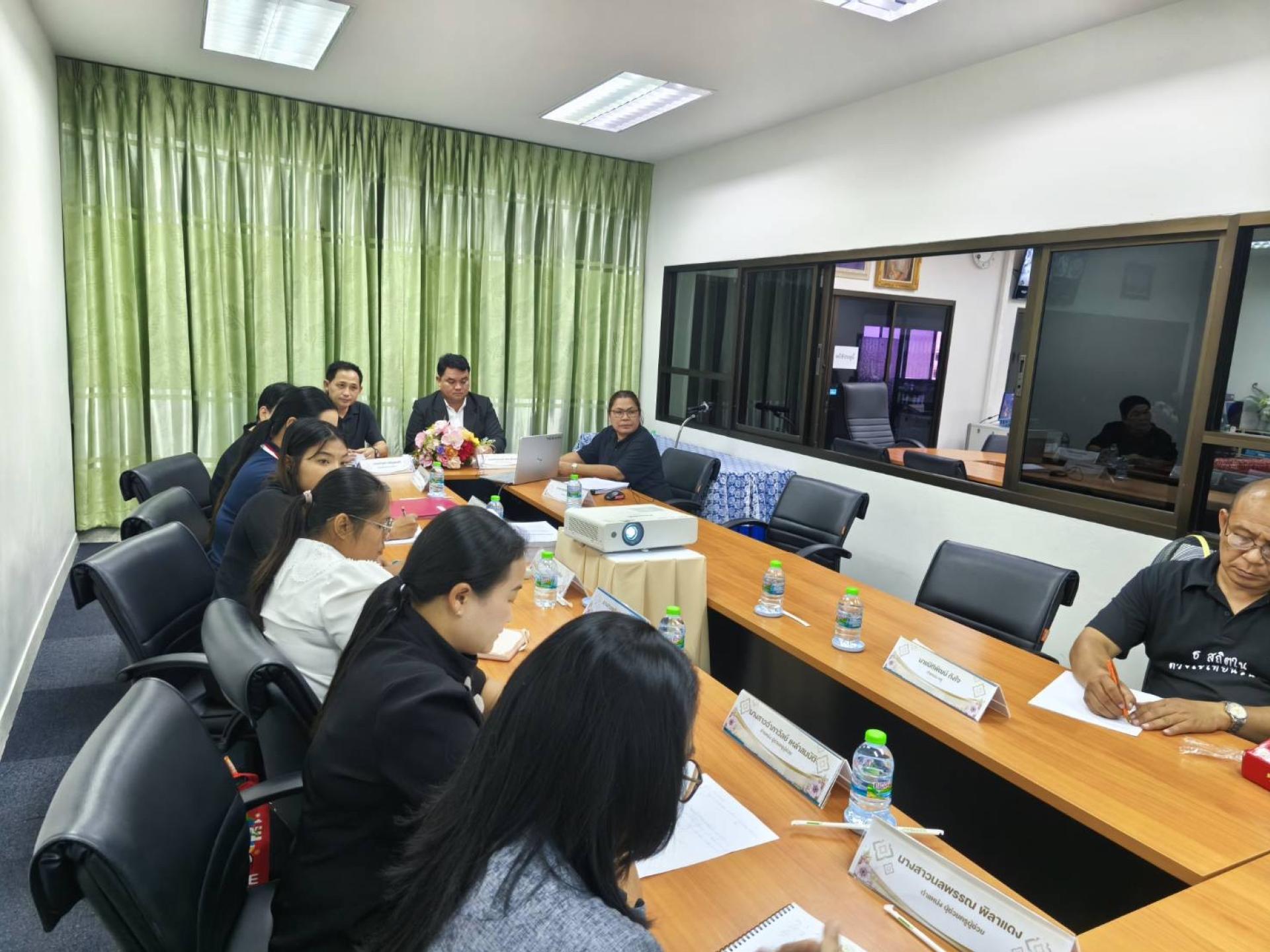 การประชุมออนไลน์เพื่อซักซ้อมเตรียมความพร้อมรับการประเมินการประกันคุณภาพภายนอก จากสำนักงานรับรองมาตรฐานและประเมินคุณภาพการศึกษา (องค์การมหาชน) (สมศ.)