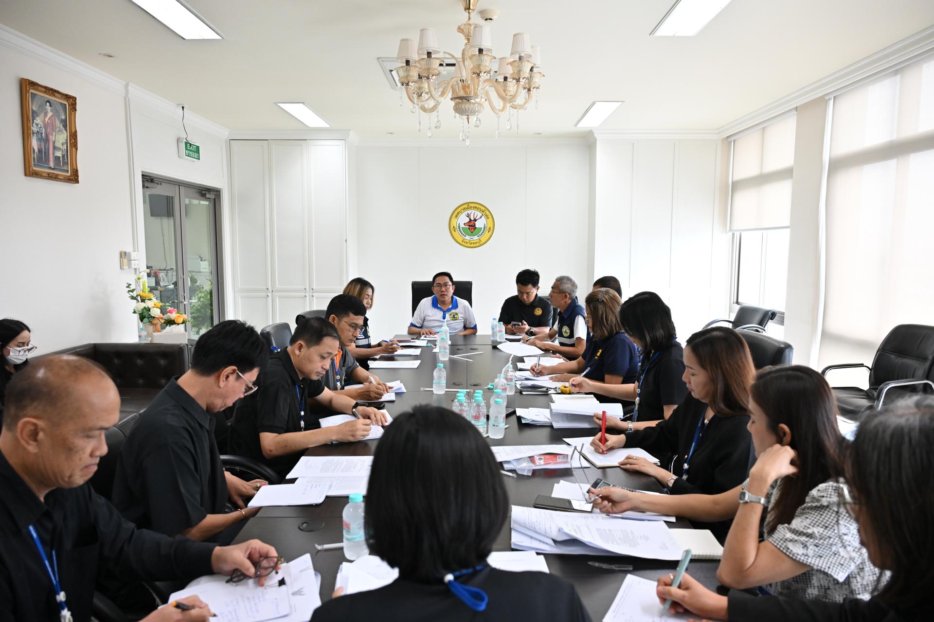 “นายกไข่” นั่งหัวโต๊ะ ประชุมหารือมาตรการเยียวยา และช่วยเหลือผู้ประสบอุทกภัยในพื้นที่ดอนหัวฬ่อ