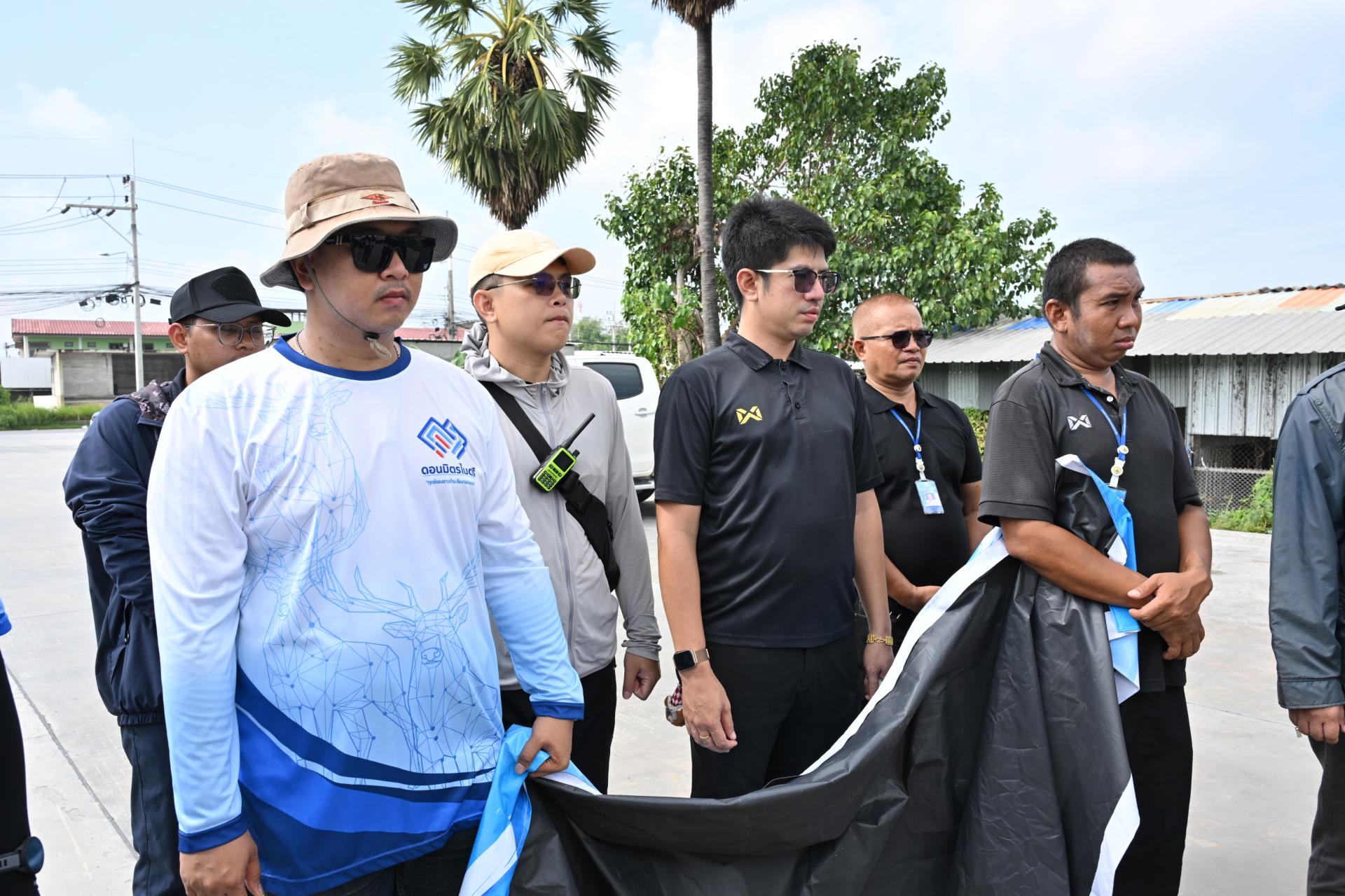 เทศบาลเมืองดอนหัวฬ่อ ลงพื้นที่มอบถุงยังชีพ พร้อมเดินหน้าศูนย์ช่วยเหลือผู้ประสบอุทกภัย